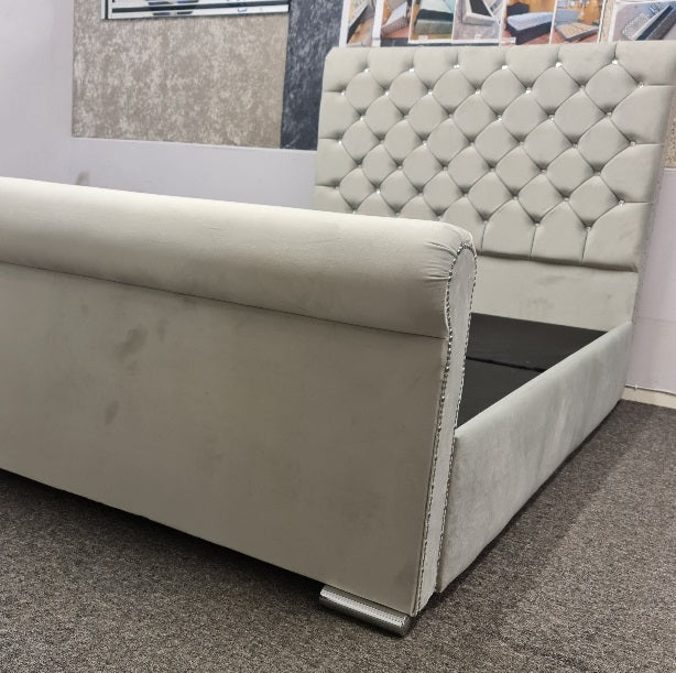 Plush Velvet Chesterfield Sleigh Bed Pay with Klarna